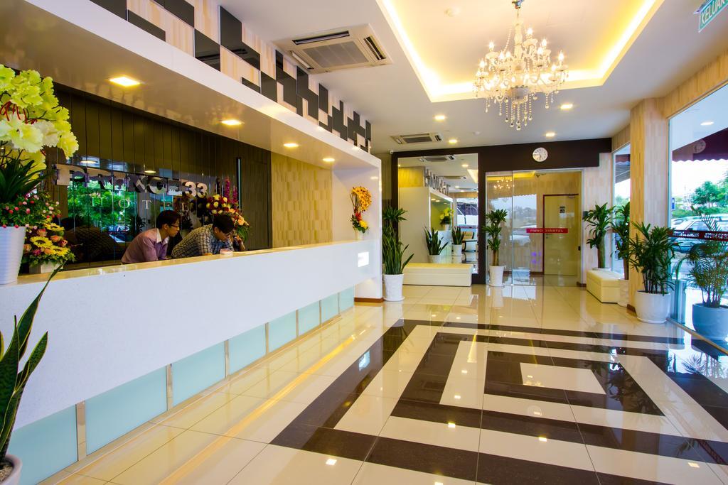 Prince33 Hotel Johor Bahru Exterior photo
