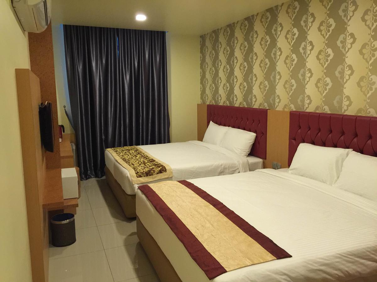 Prince33 Hotel Johor Bahru Exterior photo