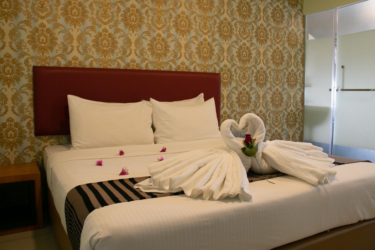 Prince33 Hotel Johor Bahru Exterior photo