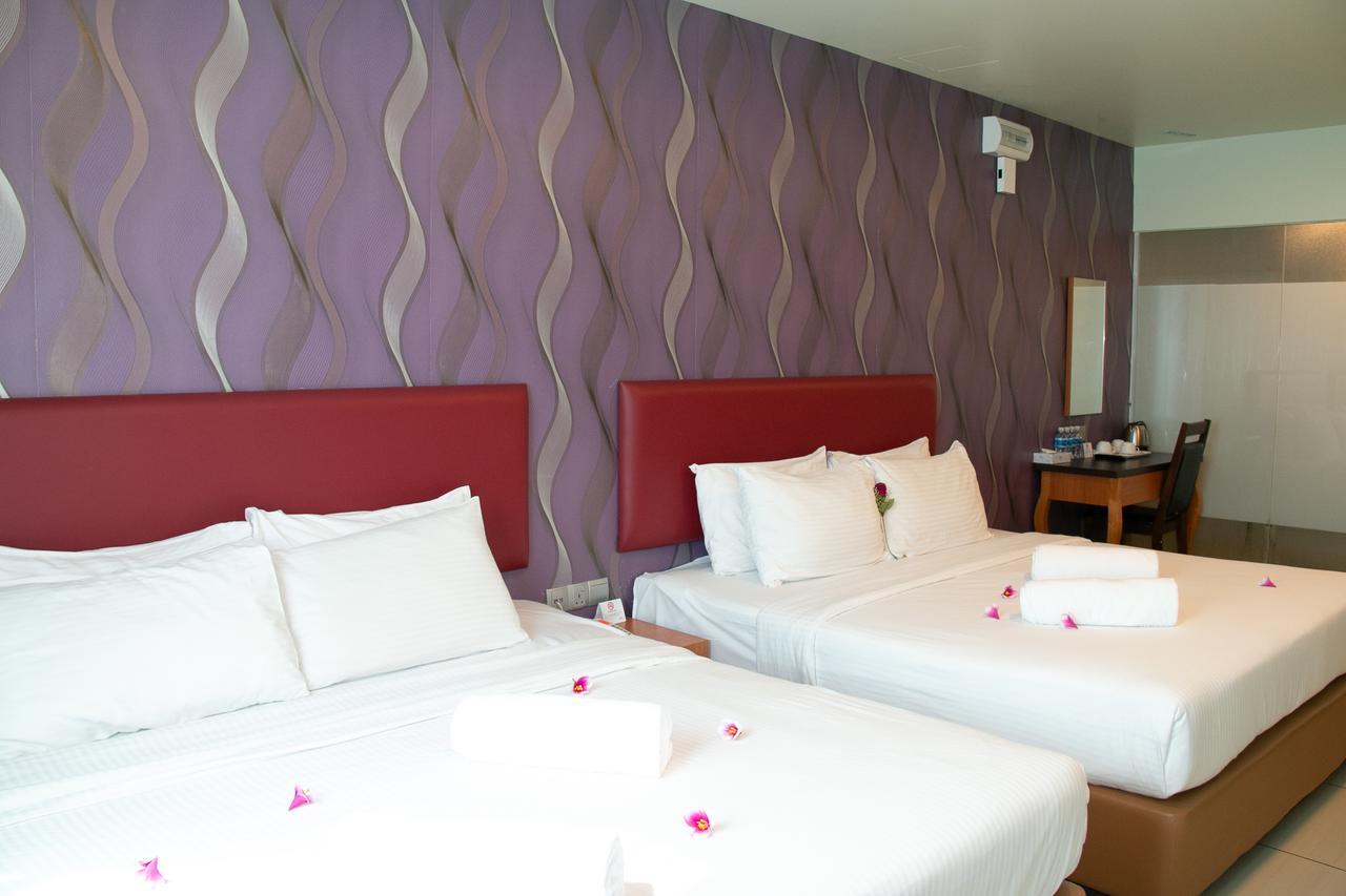 Prince33 Hotel Johor Bahru Exterior photo