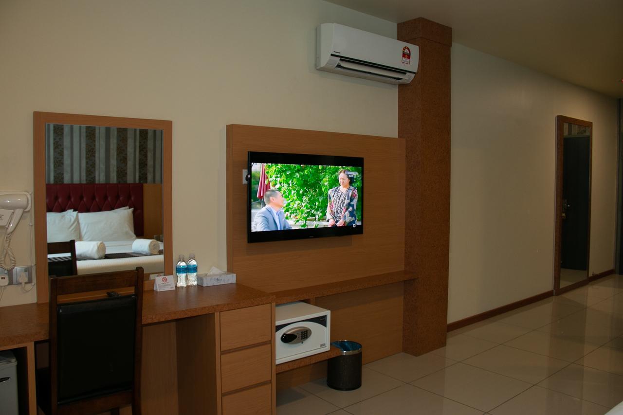 Prince33 Hotel Johor Bahru Exterior photo